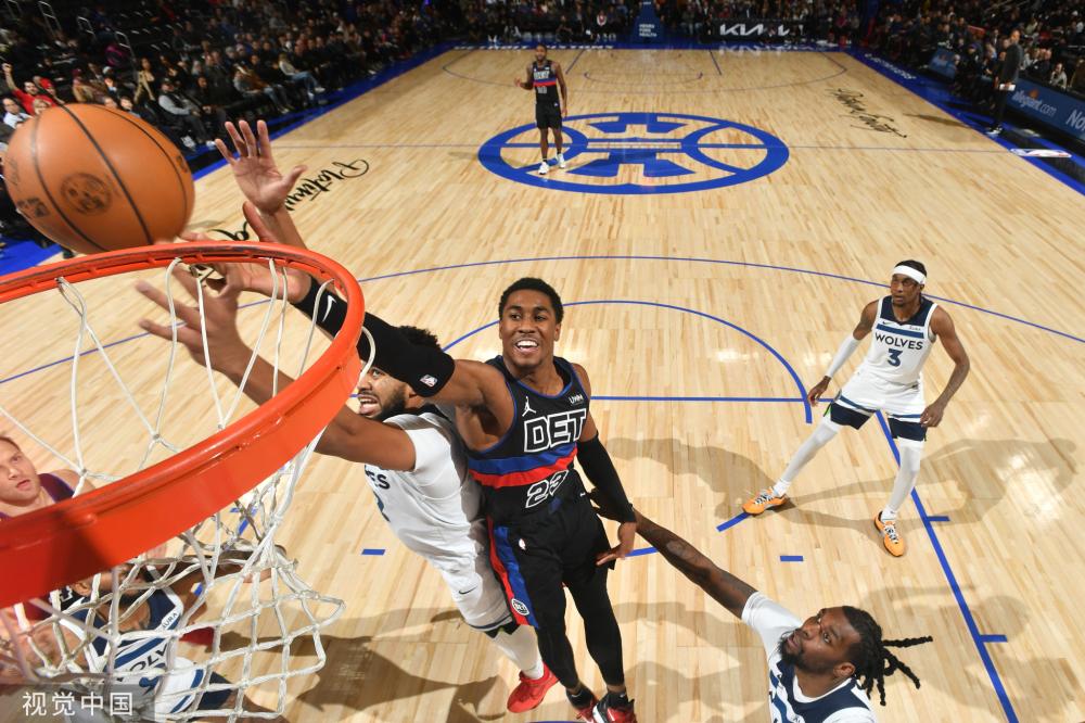 一雙輕便的 一雙輕便的