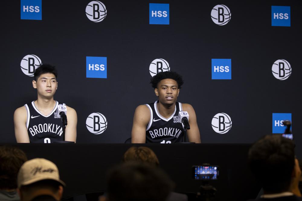 19轮仅获3胜！官方：埃弗顿主教练戴奇下课